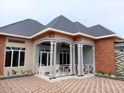 self compound houses