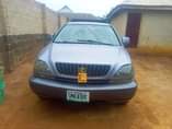 A picture of Lexus Rx 300 engine gear and AC Buy and travel