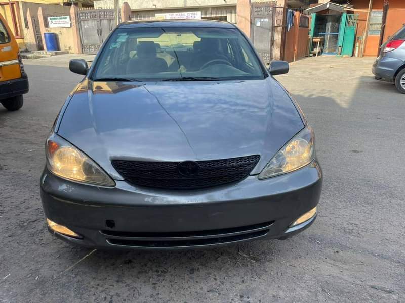 A picture of TOYOTA CAMRY 2004 ENGINE UNTOUCHED GEAR UNTOUCHED AC CHILLING PRICE