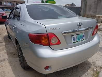 A picture of NEATLY USED 2010 MODEL TOYOTA COROLLA LE Absolutely nothing to