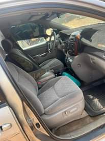 A picture of Toyota Sienna 2005