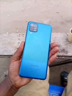 A picture of samsung a12