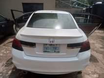 A picture of Honda Accord 2012