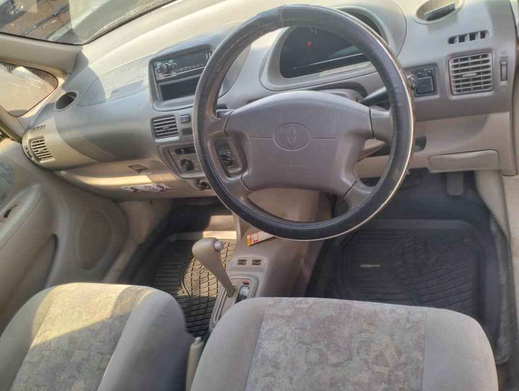 A picture of 2000 Toyota e110