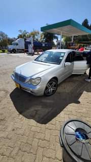 classifieds/cars mercedes