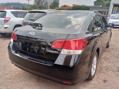 A picture of SUBARU LEGACY