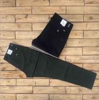 A picture of TSH 25 000 Size 30 40 Piga Whatsapp 255719748942 Kariakoo