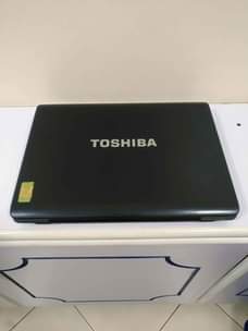 A picture of TOSHIBA SATELLITE