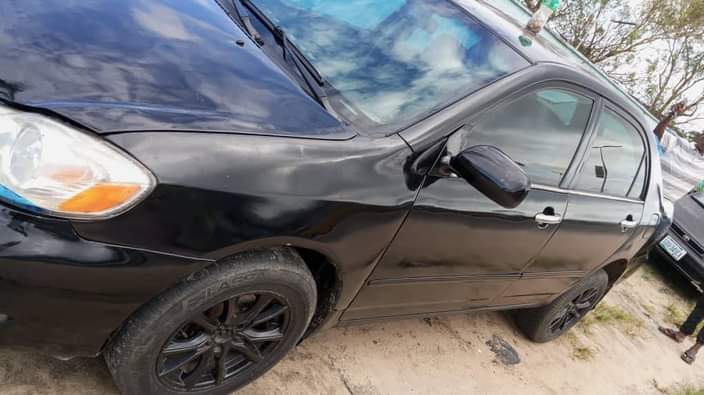 A picture of 2004 Toyota Corolla Engine AC chilling needs gas Gear working