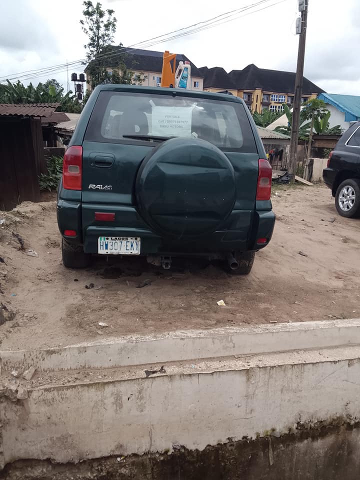 A picture of Toyota Rav4