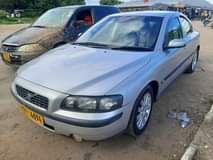 classifieds/cars volvo