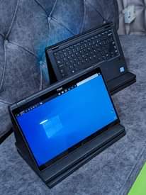 A picture of Dell laptop