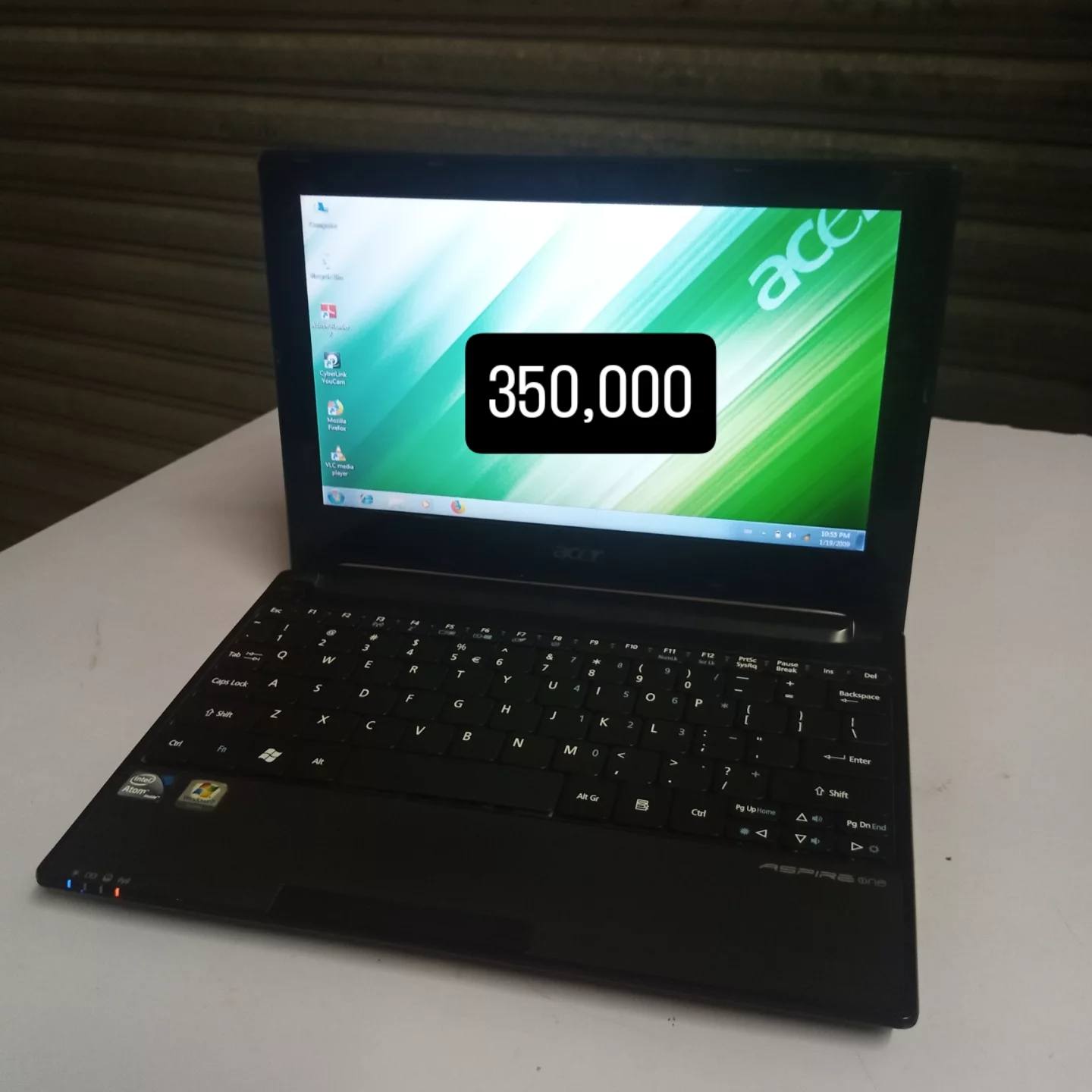 A picture of Laptops