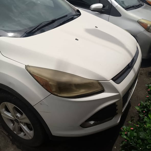 A picture of Ford Escape 2014 and 2015