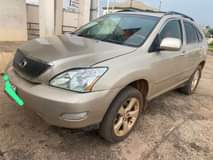 A picture of 2004 Lexus Lexus RX