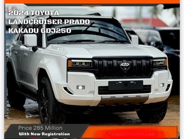 A picture of Tunahutaji wateja serious tu mawasiliano 0716953000