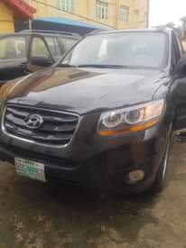 A picture of Hyundai Santa Fe 2019