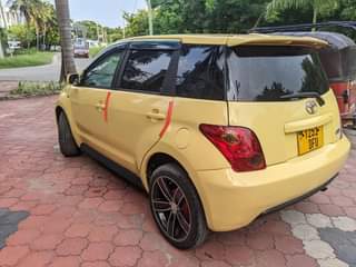 A picture of TOYOTA IST BEI MILIONI 9 8