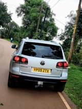A picture of VW Touareg model 2009