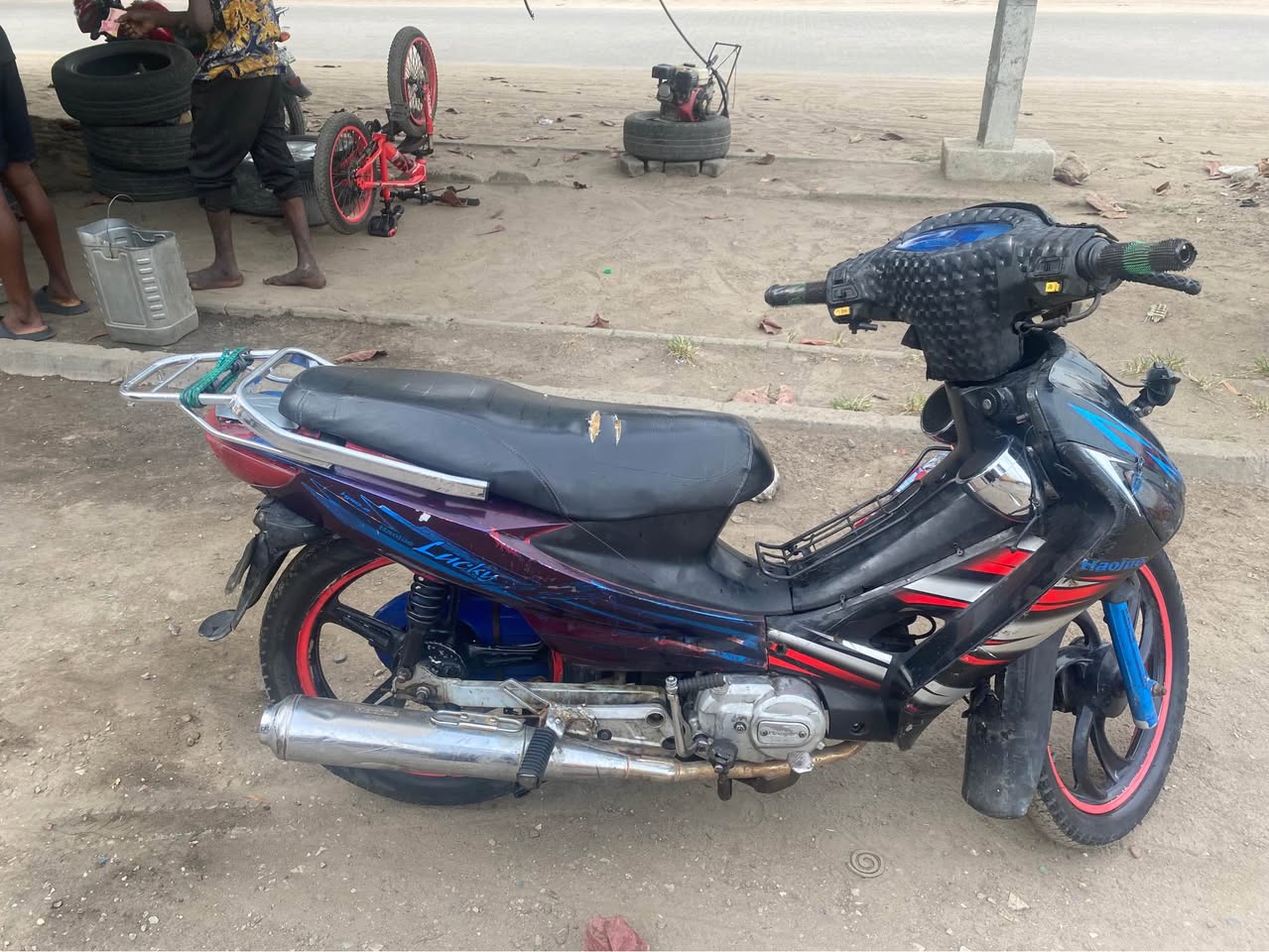 A picture of Haojue lucky bike for sell
