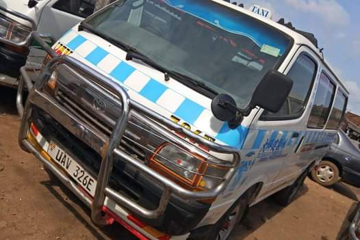 A picture of TOYOTA HIANCE TAXI