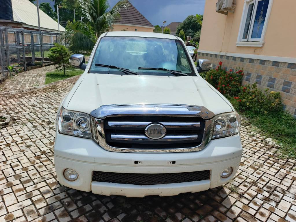 A picture of FOR SALE Sharp IVM Pick up with original documents intact