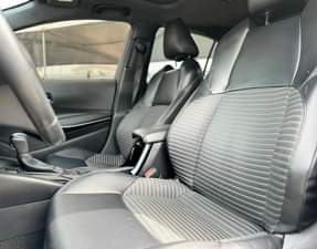 A picture of Foreign Used Toyota Corolla XSE Year 2020 Keyless Ignition 23