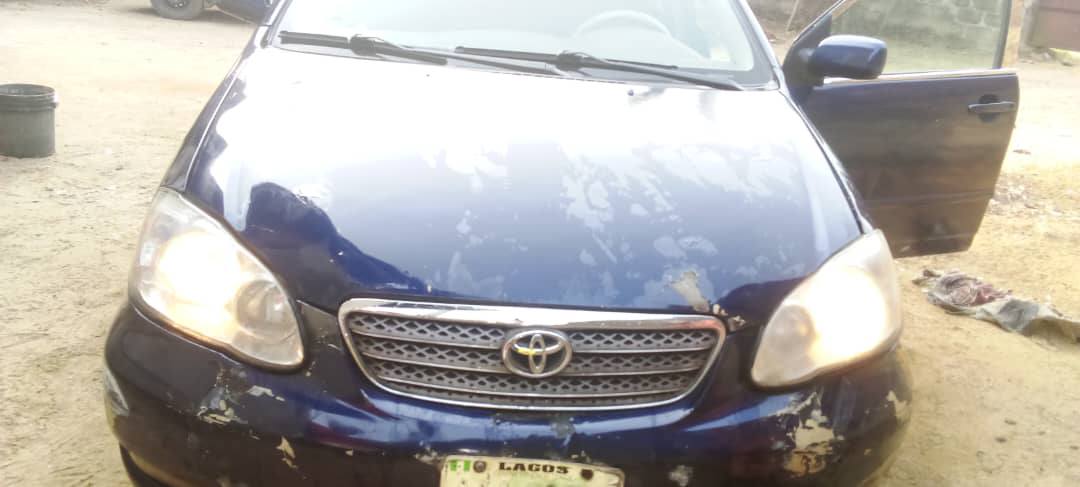 A picture of Toyota Corolla 2005 2006