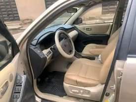 A picture of 06 highlander for sale