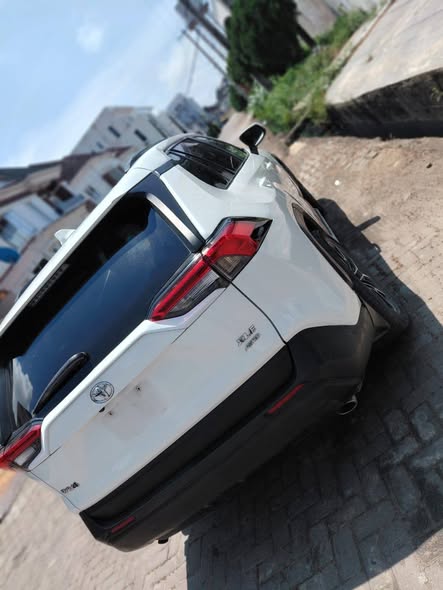 A picture of Toyota Rav4 2020