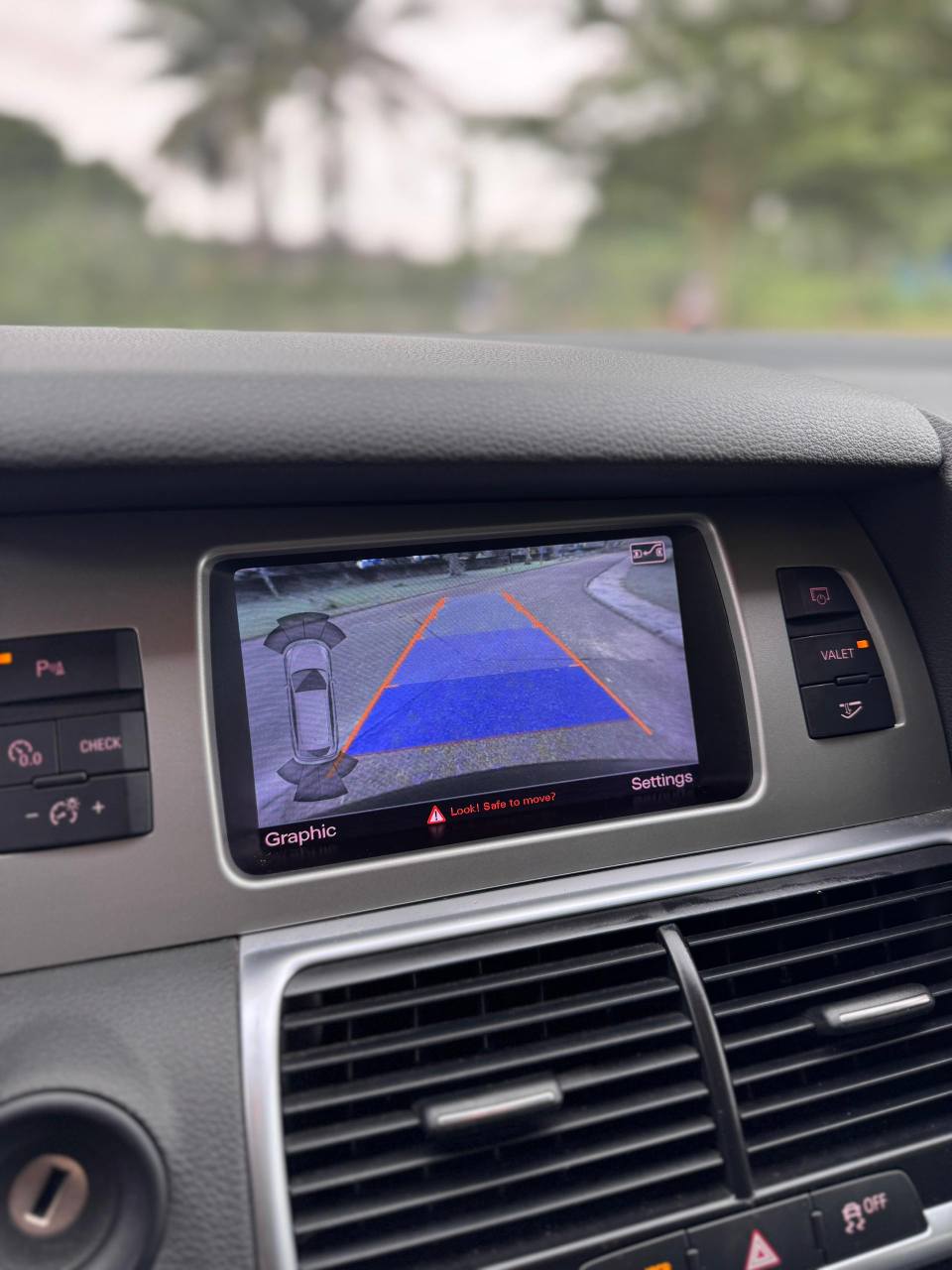 A picture of 2015 Foreign used Q7 3 0T