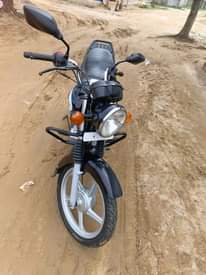 A picture of TVS 125 STAR BADO MPYA SANA MATUMIZI YA KAWAIDA UNAWASHA