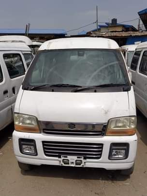 A picture of Tokumbo mini Bus