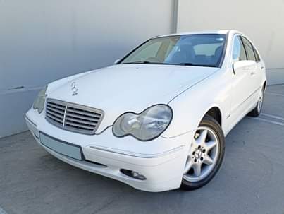 mercedes benz c320