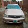 A picture of 01 Toyota Avalon