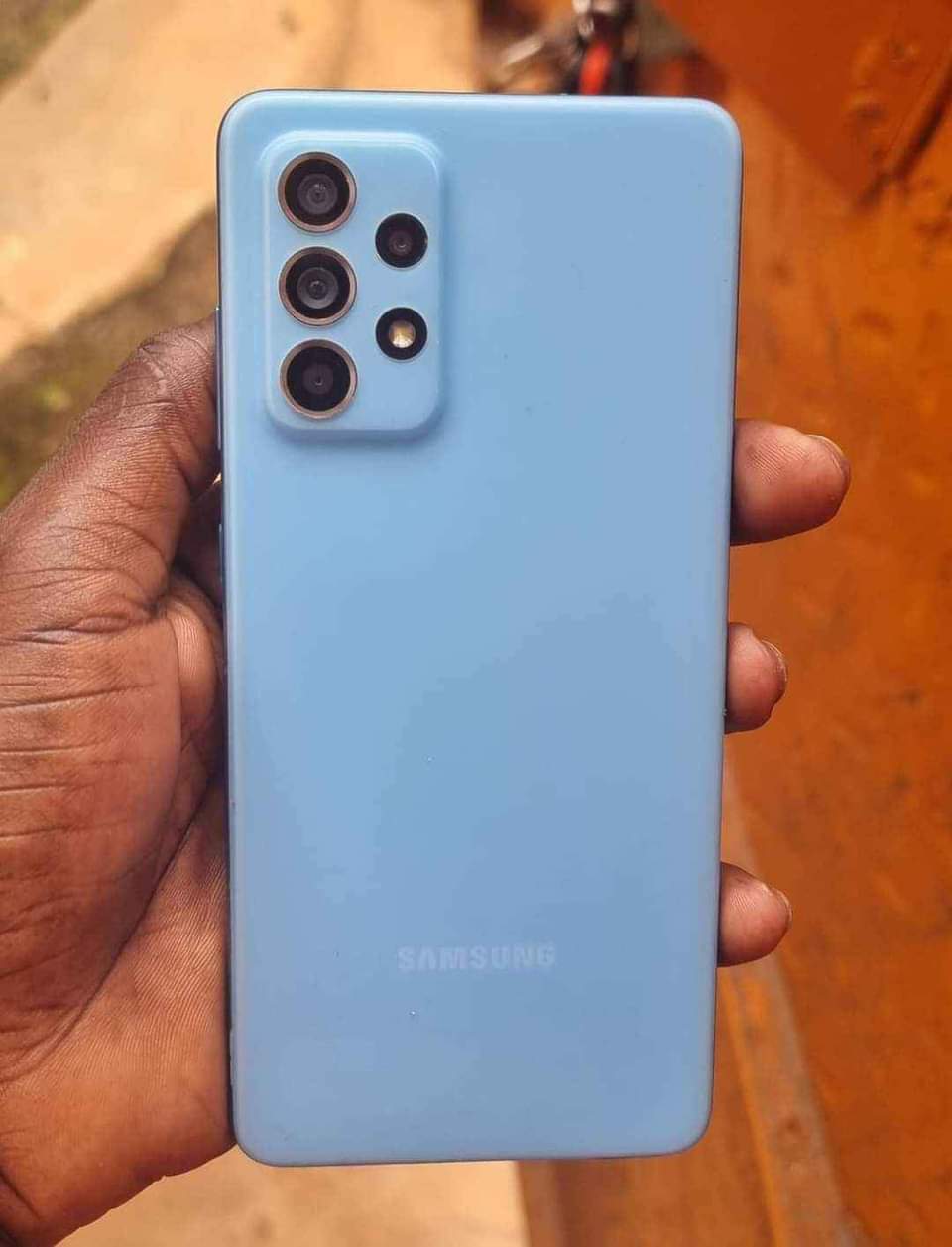samsung galaxy a52