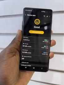 A picture of Samsung S10 plus 128gb 8gb ram 250k double line no