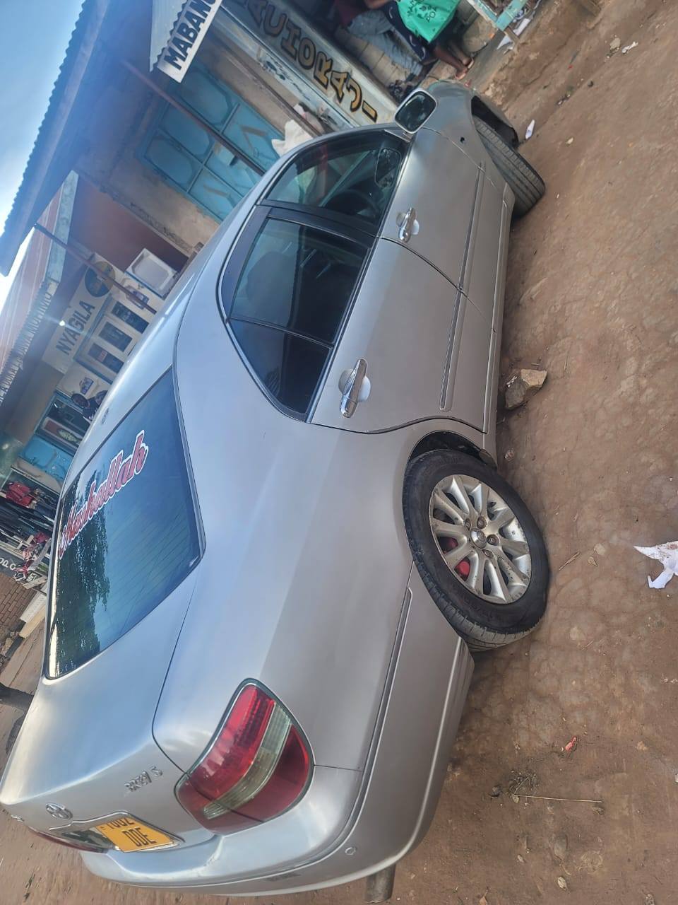 A picture of Njoo tumalize biashara Bei ml 4 8 simu 0620854998