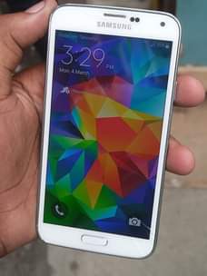 A picture of Smasung S5