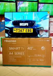 A picture of TV inchi 32 KWANZIA 215000 Tu mpya fullbox warranty mwaka