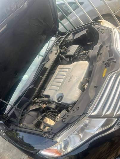 A picture of 2011 Toyota Venza Sedan