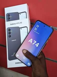 A picture of samsung A74