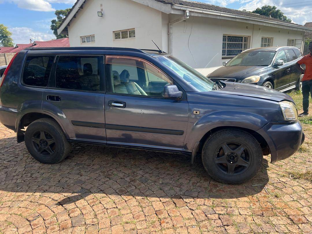 classifieds/cars nissan