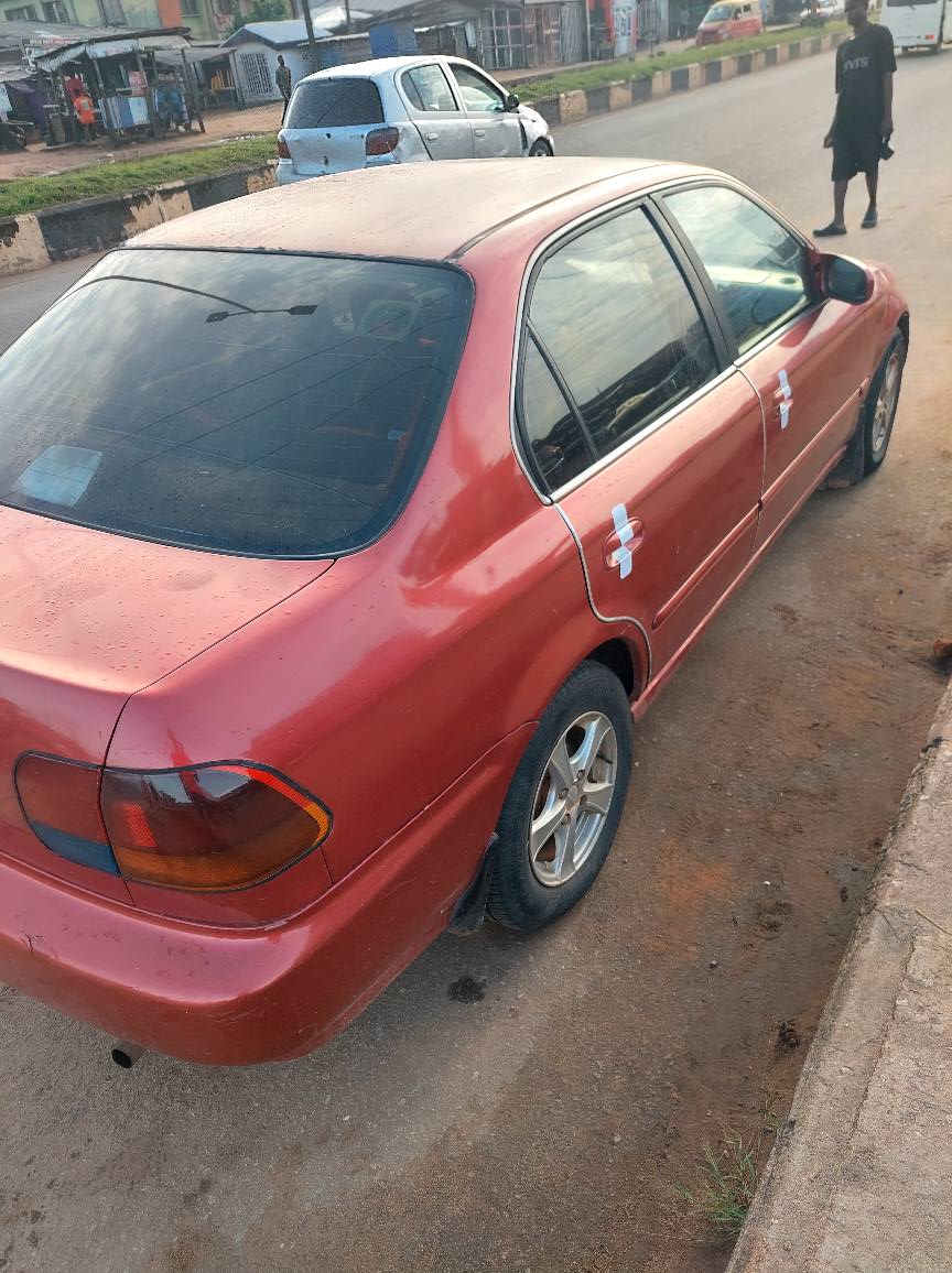 A picture of Neatly used honda civic for sale