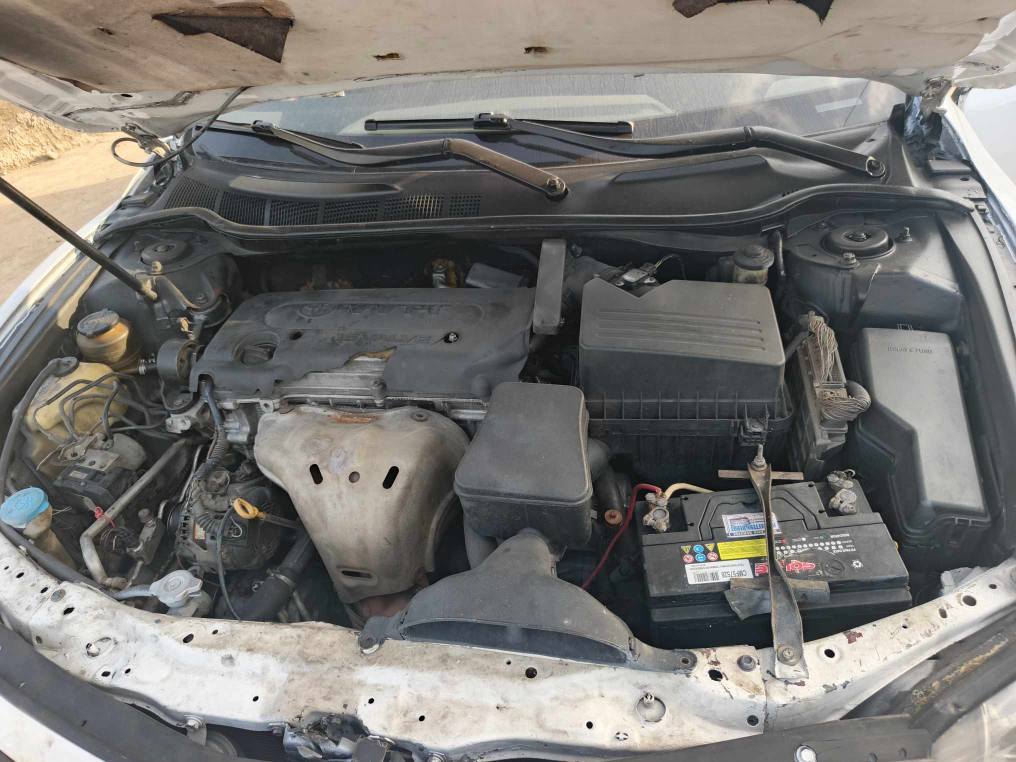 A picture of Toyota Camry sport 2008 model upgrade to 2010 model paint