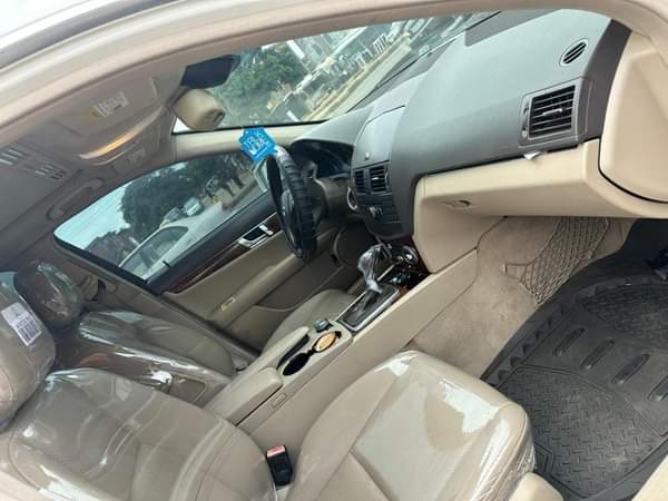 A picture of KinzzyAuto s LTD 08109018982 9 500 000 Refer and earn