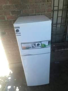 property chitungwiza