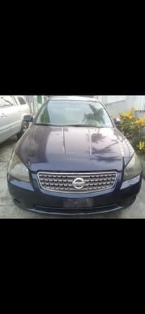 A picture of 2005 Nissan ALTIMA
