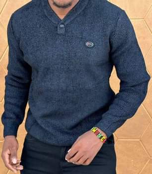 A picture of Sweater
