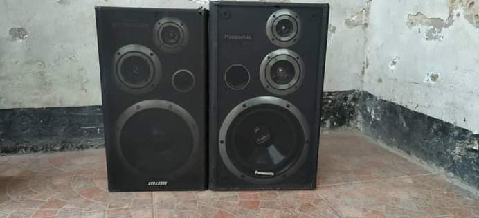 speakers